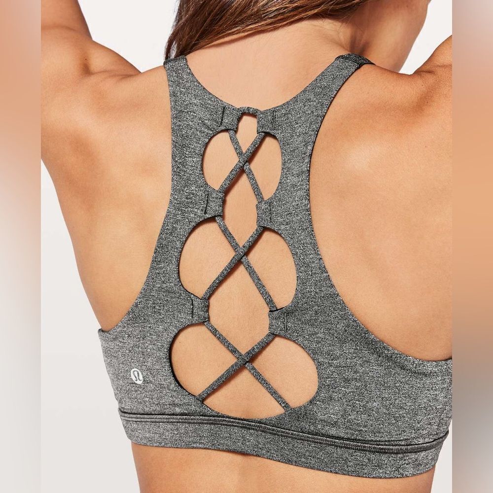 Lululemon Tied To It Sports Bra in Heathered Black Size 4